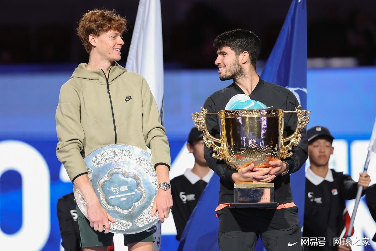 ue, 阿尔卡拉斯, 开局后 ue, 阿尔卡拉斯, 开局后