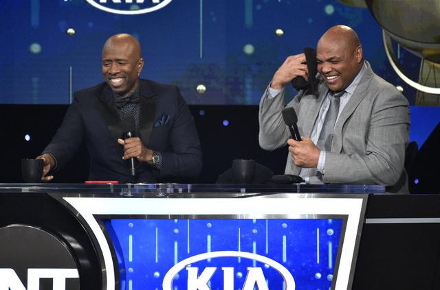 以排出很多, 莱夫利在过 以排出很多, 莱夫利在过