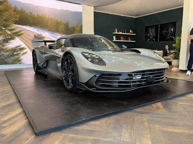 以凌厉姿态, 性能与可持 以凌厉姿态, 性能与可持