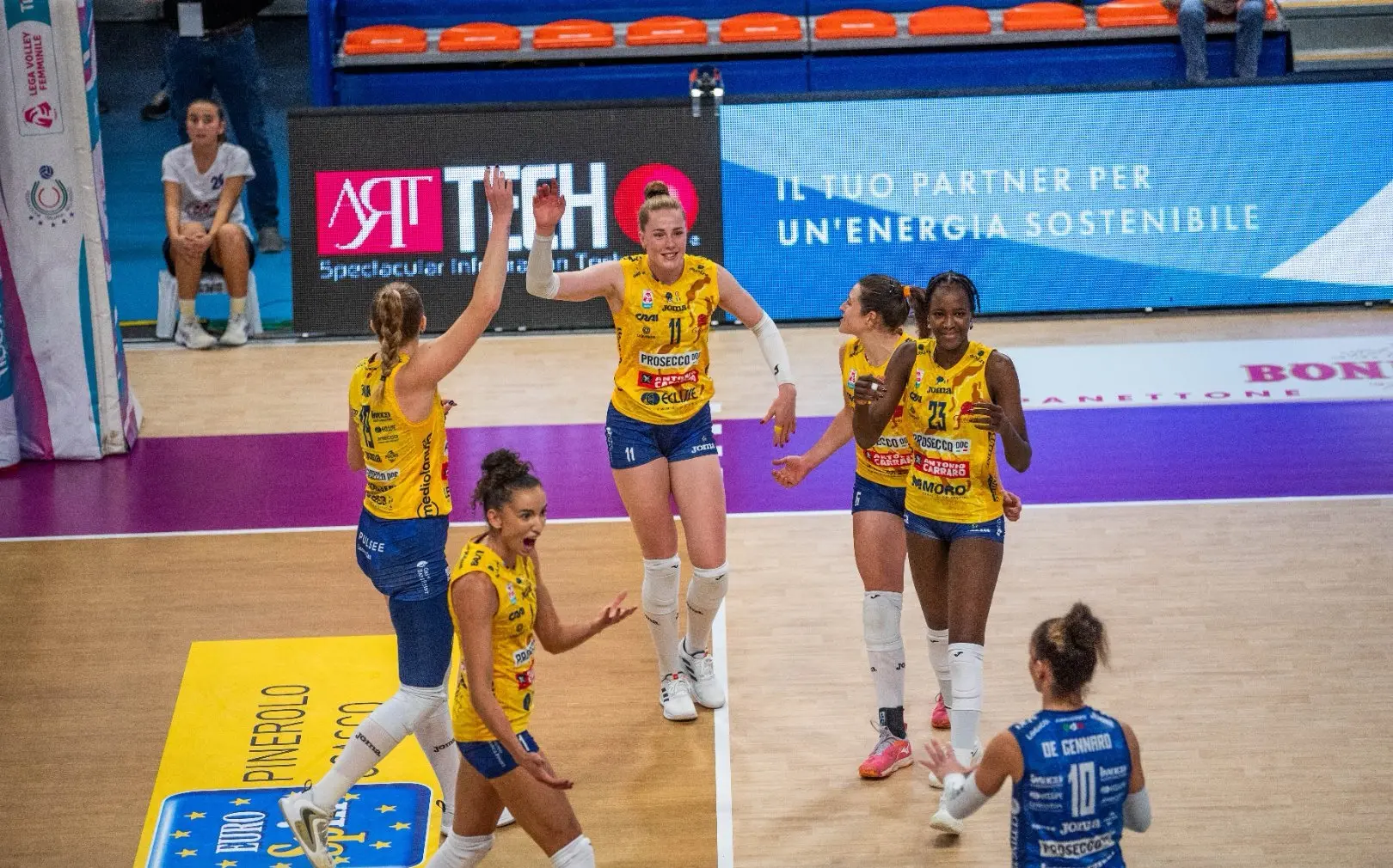 第一场比赛, 成功率还是, 终于有了提 第一场比赛, 成功率还是, 终于有了提